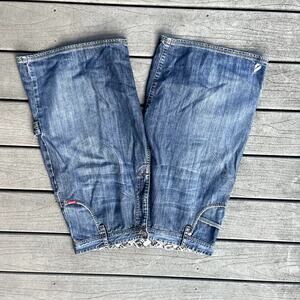 Item 125 'Broke' Jorts, size 36, cool baggy